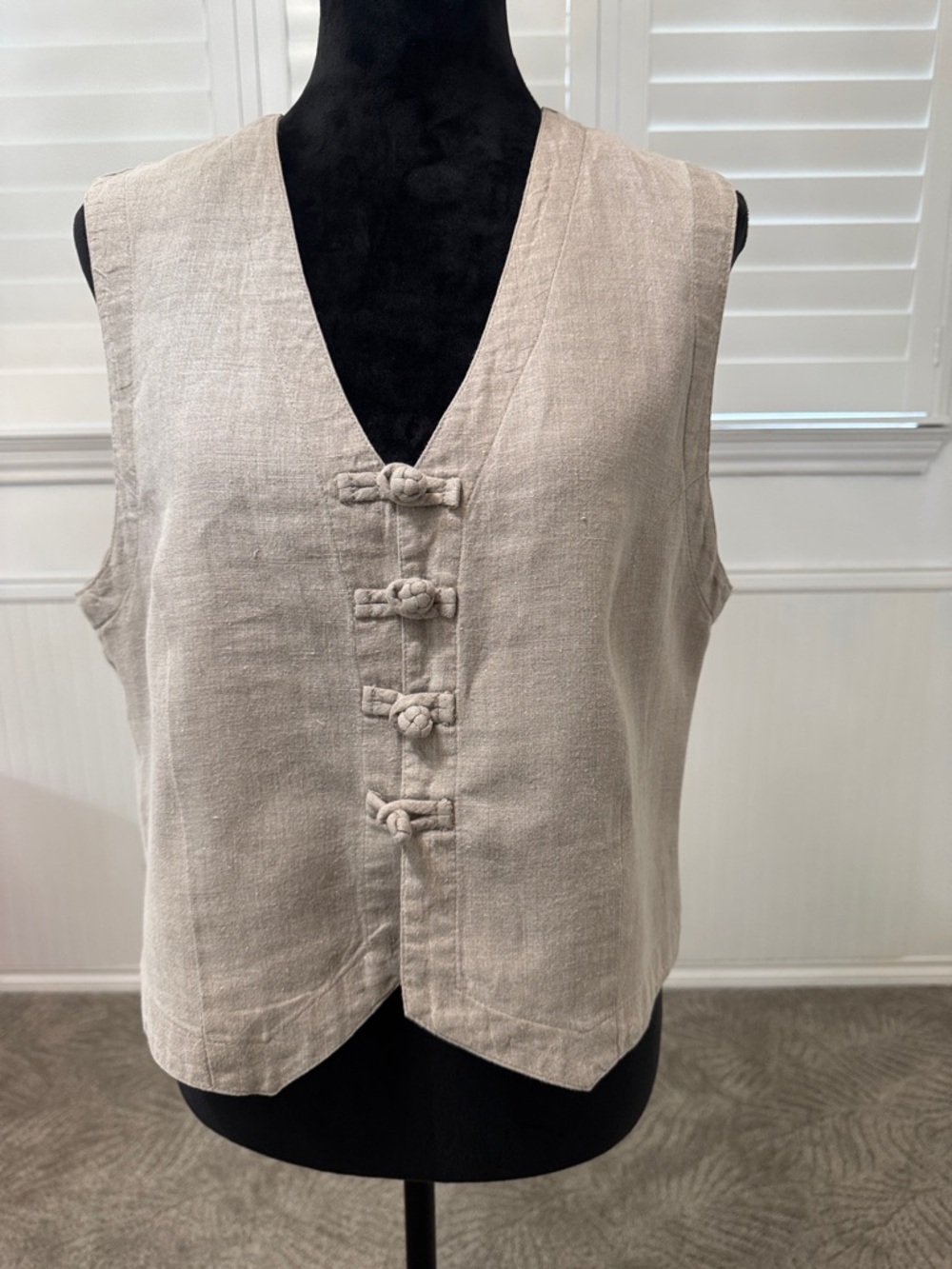 Neutral Beige Sleeveless Linen-Blend Button Vest